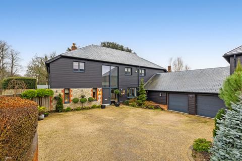 4 bedroom house for sale, Yaldham Manor Drive, Kemsing, TN15