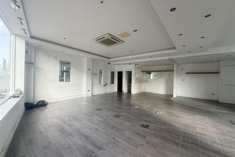 Property to rent, Streatham Hill, London