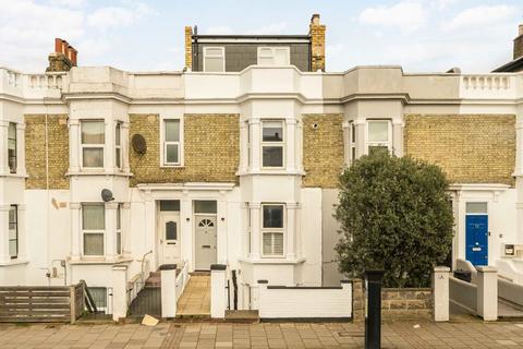 Garratt Lane, London SW17