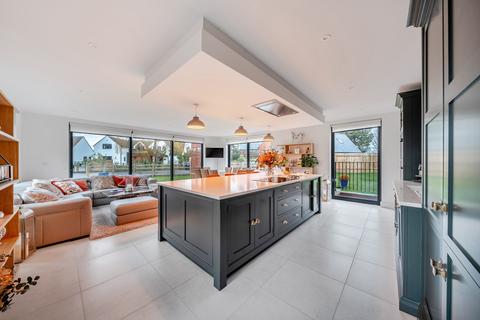 undefined, The Close, Clifford Chambers, CV37