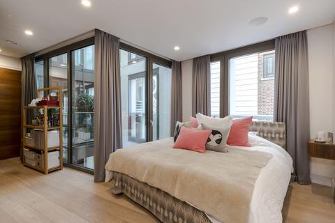 2 bedroom flat for sale, Westbourne Gardens, London, W2