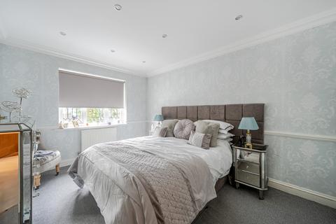 undefined, Addington Road, South Croydon, CR2