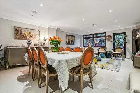 undefined, Fitzgeorge Avenue, New Malden, KT3
