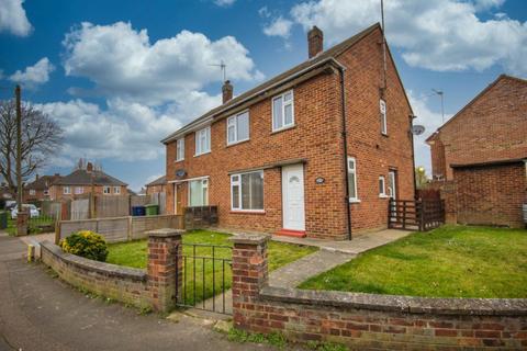 2 bedroom semi-detached house to rent, Fundrey Road, Cambridgeshire