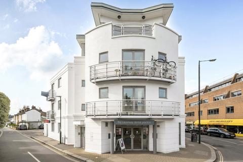 undefined, Middle Lane, Teddington, TW11