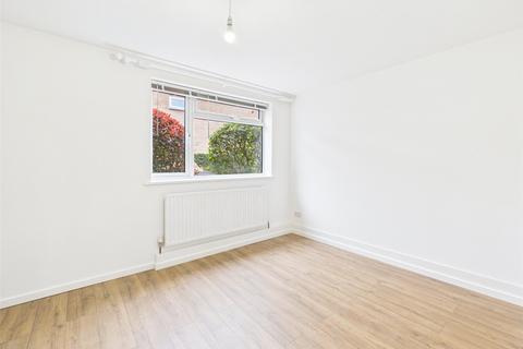 undefined, Harrowdene Gardens, Teddington