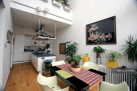 undefined, Grand Union Walk, London, NW1
