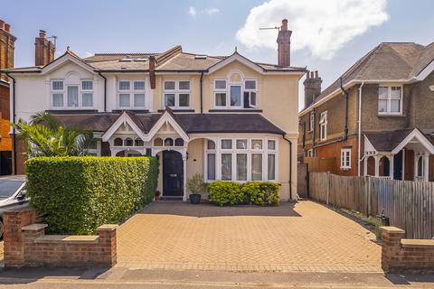 Ditton Road, Surbiton, KT6