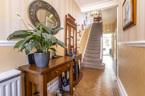 4 bedroom house for sale, Ditton Road, Surbiton, KT6