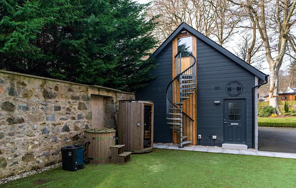 Double Garage