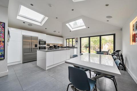 4 bedroom semi-detached house for sale, Laurel View, Woodside Park