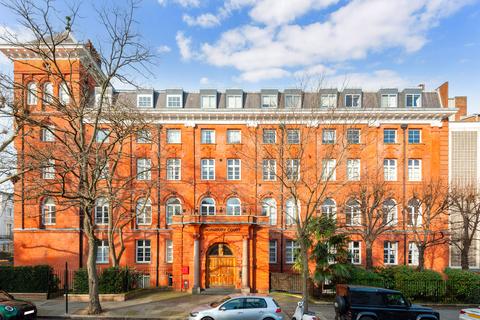 3 bedroom flat for sale, Thornbury Court , Chepstow Villas, London, W11
