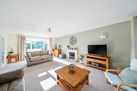 undefined, Bradenhurst Close, Caterham, CR3