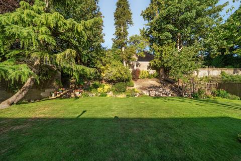 undefined, Bradenhurst Close, Caterham, CR3