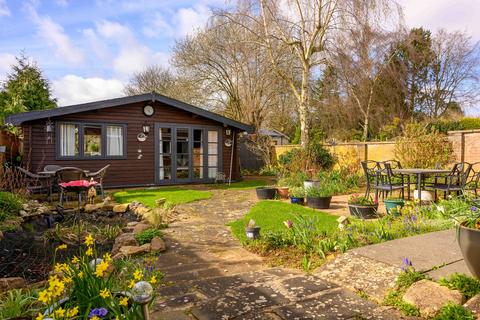 4 bedroom detached house for sale, Ise Vale Avenue, Desborough, Kettering