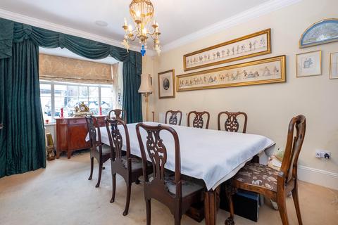 undefined, Jennings Close, Surbiton, KT6