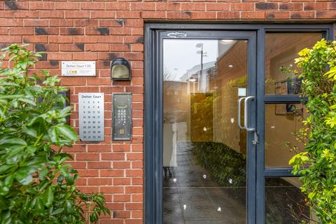 undefined, Dutton Court, Warrington, WA1