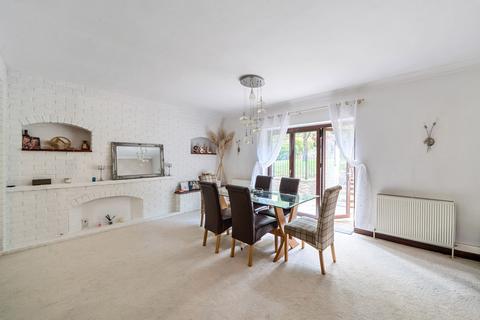 undefined, Harestone Valley Road, Caterham, CR3
