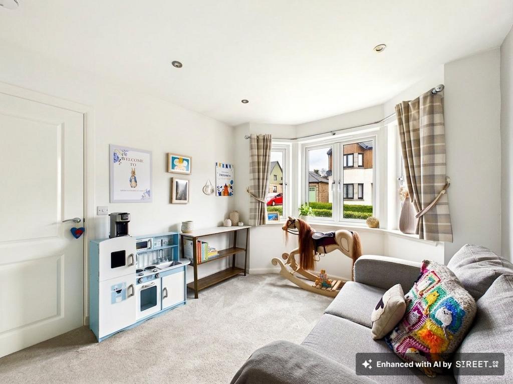 Dining Room/Bedroom 5