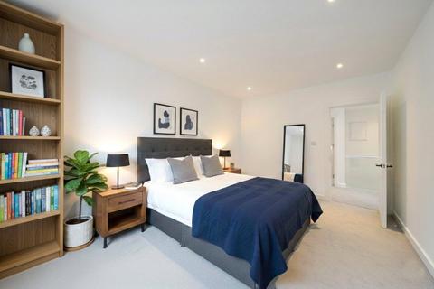 undefined, Brook Mews, London, N13
