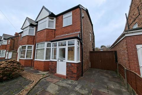 Westwood Road, Stretford, M32