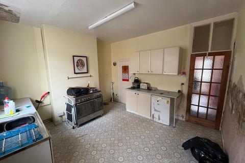 undefined, Everton Road, Reddish