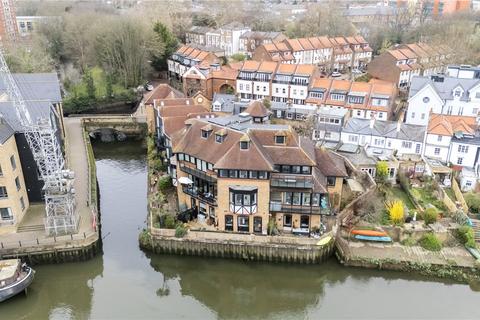 Bridge Wharf, Old Isleworth