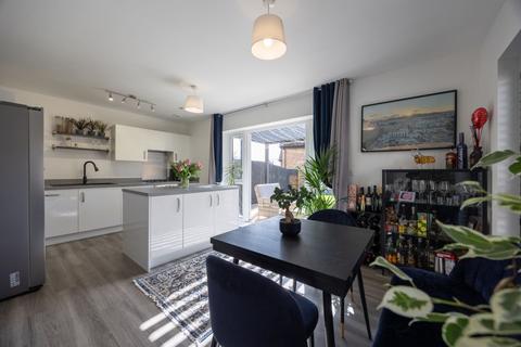 3 bedroom semi-detached house for sale, Pintail Place, Reading, RG2