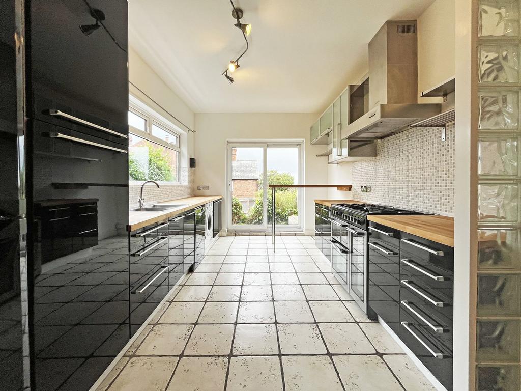 Breakfast Kitchen