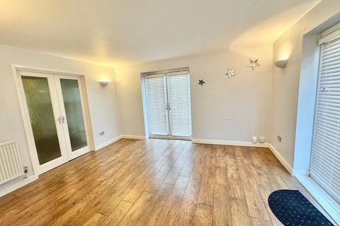 undefined, Heath Road, Liverpool, L19