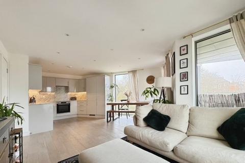 2 bedroom flat for sale, Anerley Road, London, SE20