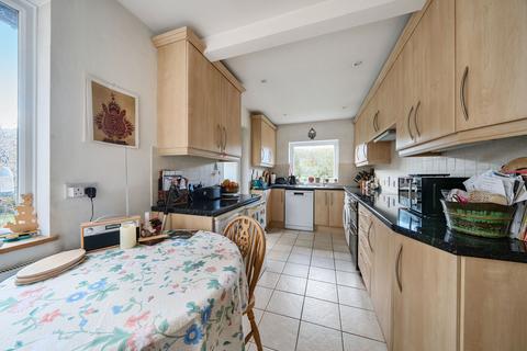 4 bedroom house for sale, Lovers Lane, Farnham, GU10