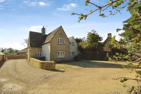 undefined, London Road, Fairford, GL7