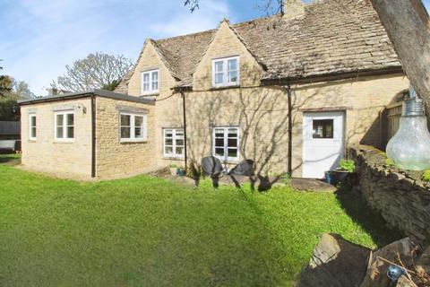undefined, London Road, Fairford, GL7
