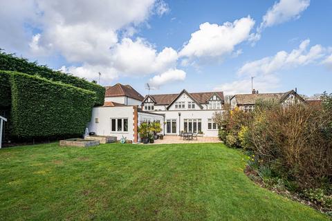 4 bedroom detached house for sale, Georges Wood Road, Brookmans Park, AL9
