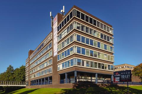 Healthcare facility to rent, Southway Skelmersdale WN8 6NS
