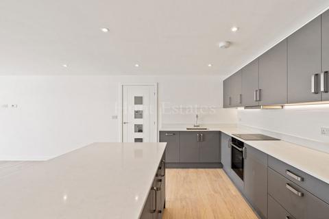 2 bedroom flat for sale, Apt 5 Crahamel House