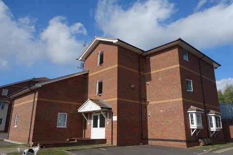undefined, Spencer Close, Aldershot