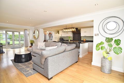 5 bedroom detached house for sale, Leadhall Close, Harrogate, HG2