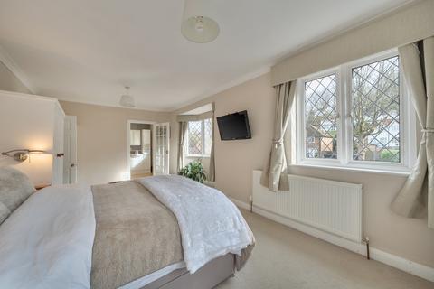 undefined, Whyteleafe Hill, Whyteleafe, CR3