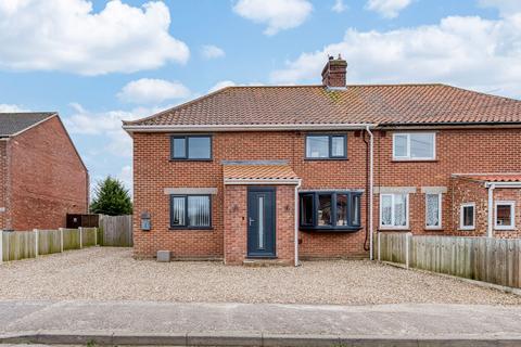 3 bedroom semi-detached house for sale, Burton Avenue, North Walsham