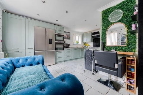 3 bedroom semi-detached house for sale, Burton Avenue, North Walsham