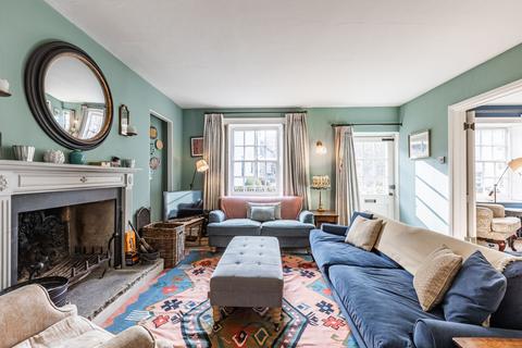 undefined, Elegant Grade II Listed Cottage in Blakeney