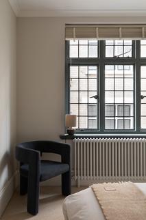 undefined, Little Grosvenor Court, Pavillion Road, London SW1