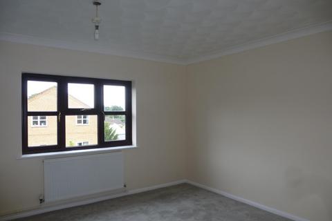 2 bedroom apartment to rent, High Street, MARCH