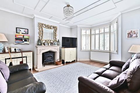 undefined, Kingston Road, Surrey TW18