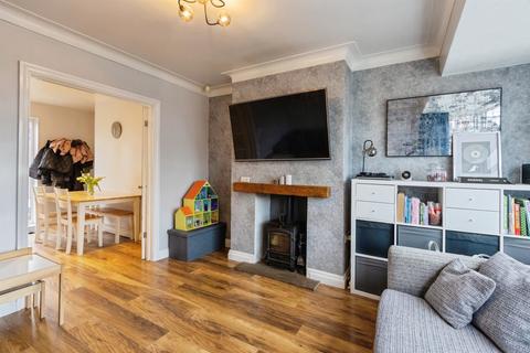 undefined, The Oval, LEEDS