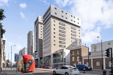 undefined, Commercial Road, Aldgate East, E1