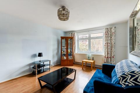 undefined, Beaumont Road, London, W4