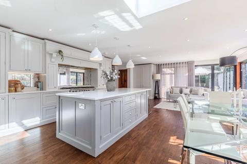 undefined, Crooksbury Road, Farnham, GU10